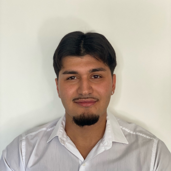 Ali Bozan - Lehrkraft für BWL - St. Gallen