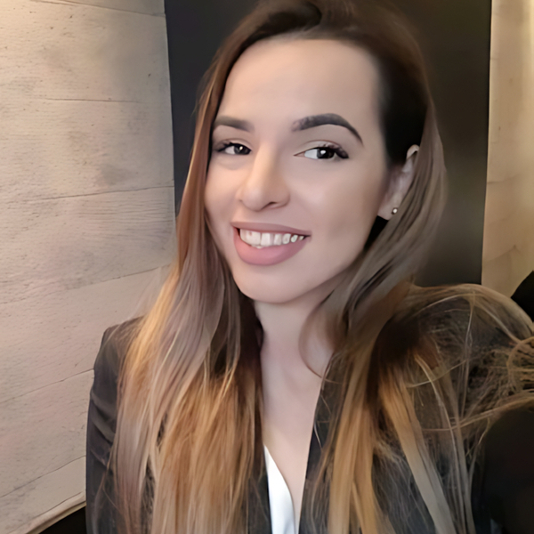 Hazel - Physics tutor - Washington