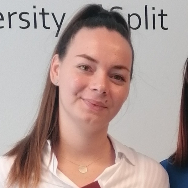 Marina - mentor za pomoć u učenju - Split