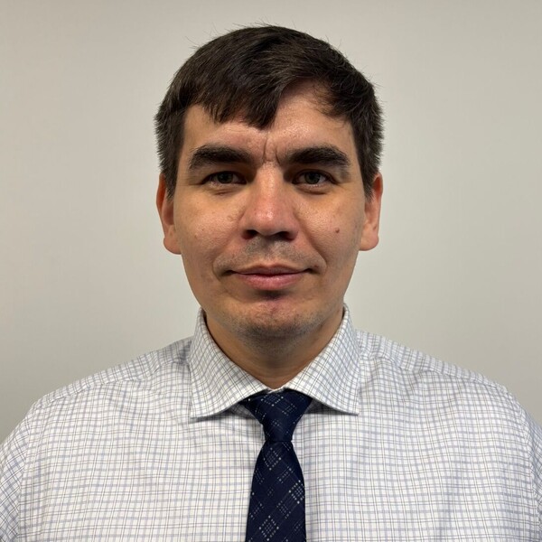 Niiaz - Math tutor - Surrey Downs