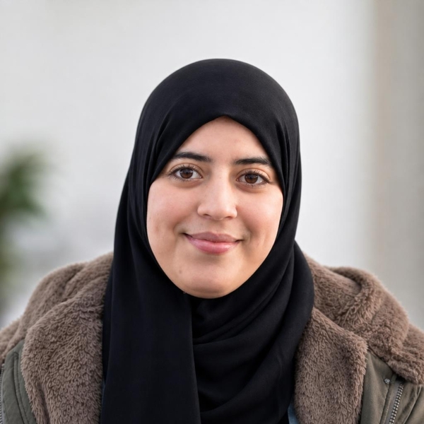 Kenza - professeur de mathématiques - Yerres