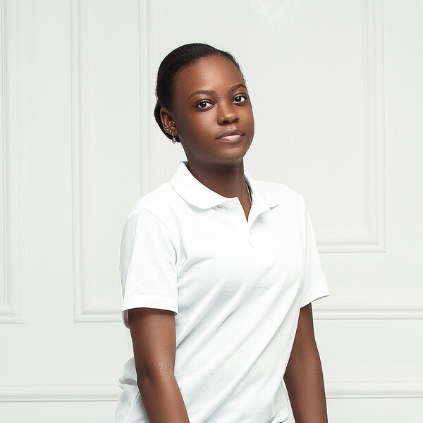 Karen - Professor de inglês - Guimarães