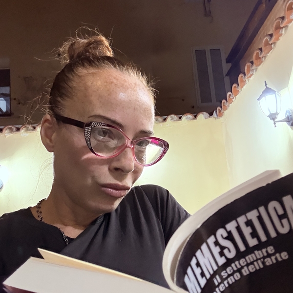 Angela - Insegnante di aiuto compiti - Napoli