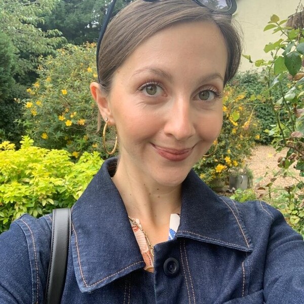 Alys - Drawing tutor - London