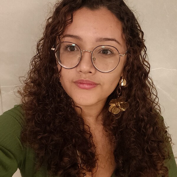 Lieta - Prof de matemática - Vila Velha