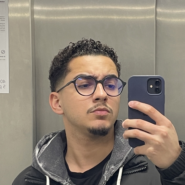 Oussama - Prof d'arabe - 