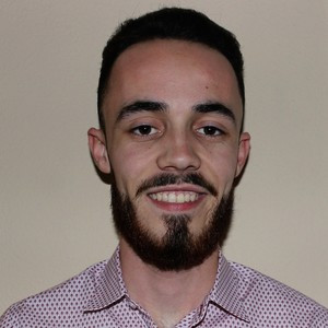 Ezequiel - Profe de historia - Tomares
