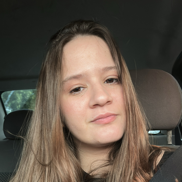 Carla - Professor de auxílio para alunos com autismo - Campo Grande