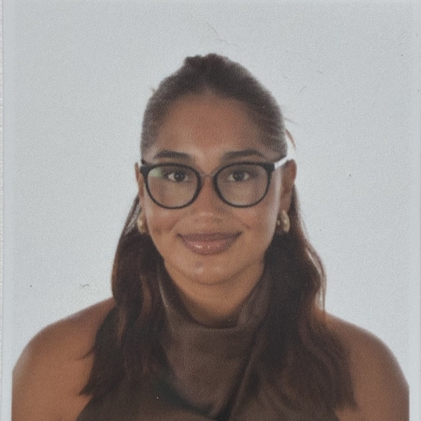 Yanahina - profesor de reforzamiento académico - Urdúliz