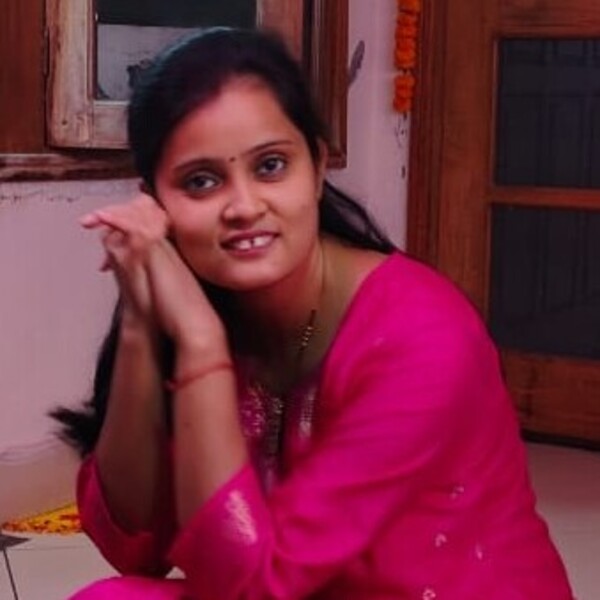 Divya - Yoga tutor - Dehradun