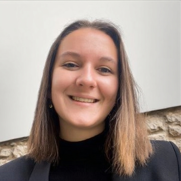 Ivy - English tutor - Calgary