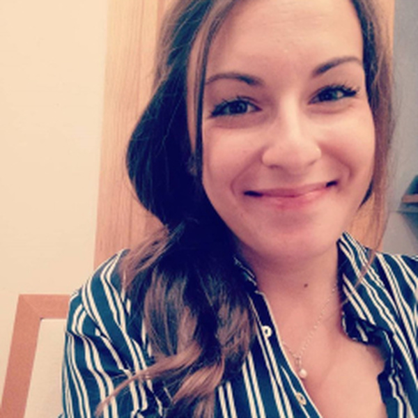 Stefania - Insegnante di aiuto compiti - Torino