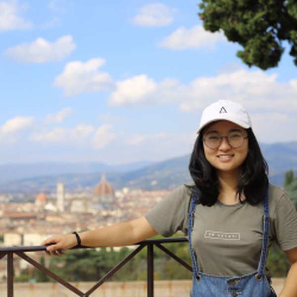 XUE - Insegnante di inglese - Rimini