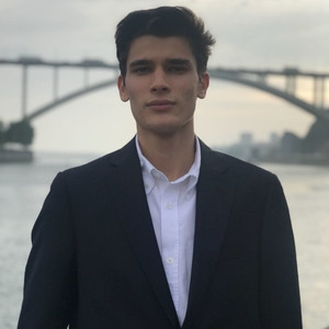 Gonçalo - Prof de marketing - Vila Nova de Gaia