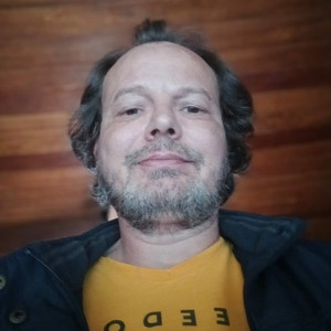 Hugo - Professor de engenharias - São Domingos do Prata