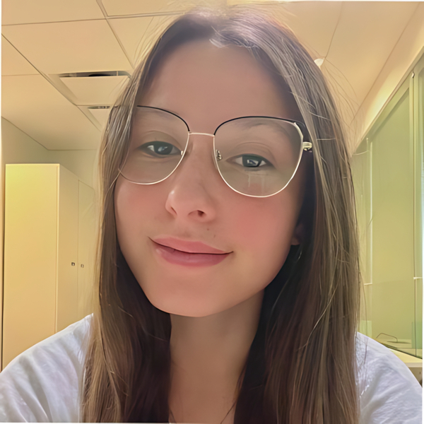Zara - English tutor - Edmonton