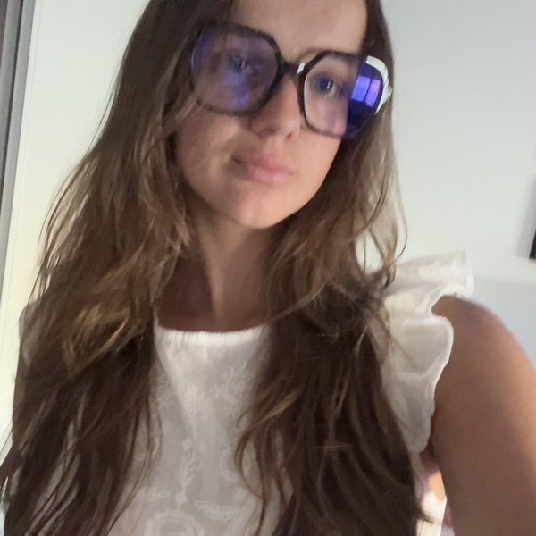 Celia - Prof de maths - Montpellier