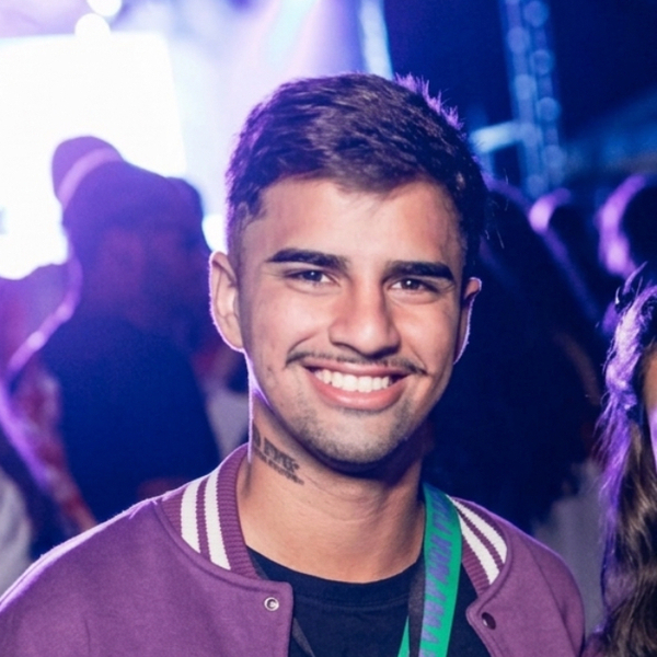 Bernardo - Prof de farmacologia - Rio de Janeiro