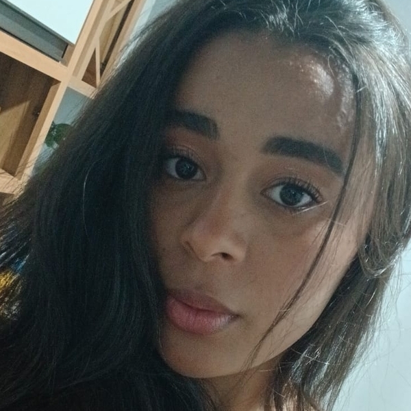 Michely - Professor de compreensão escrita - português - Alagoinhas