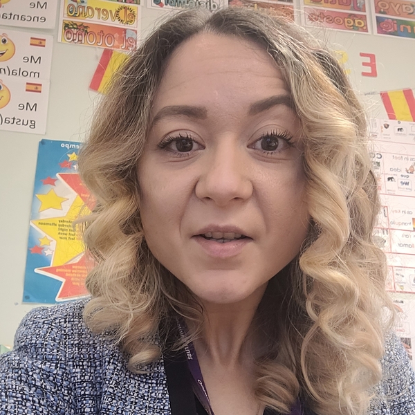 Carmen - Spanish speaking tutor - Doncaster