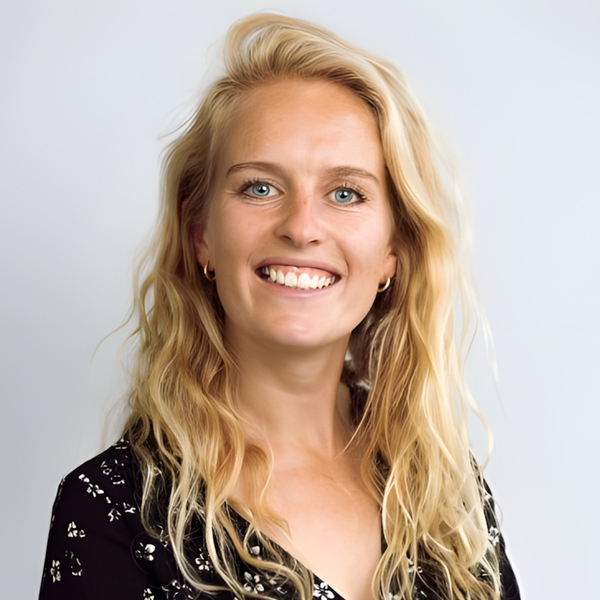 Rhea - Economics tutor - Nottingham