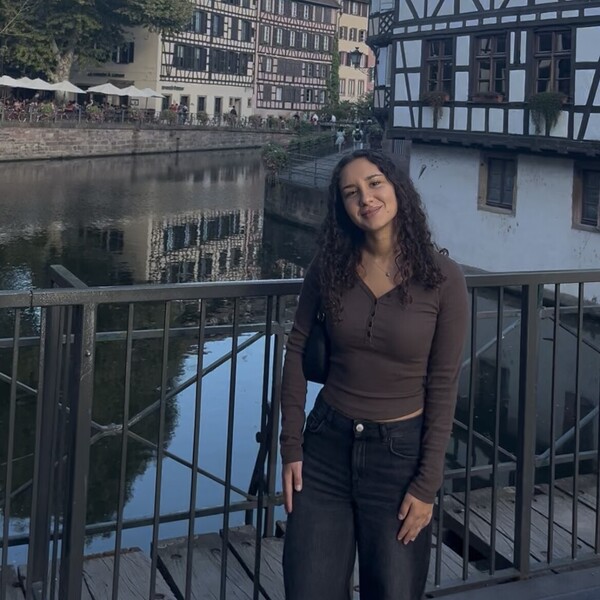 Laura - Profesor de reforzamiento escolar - Ronda