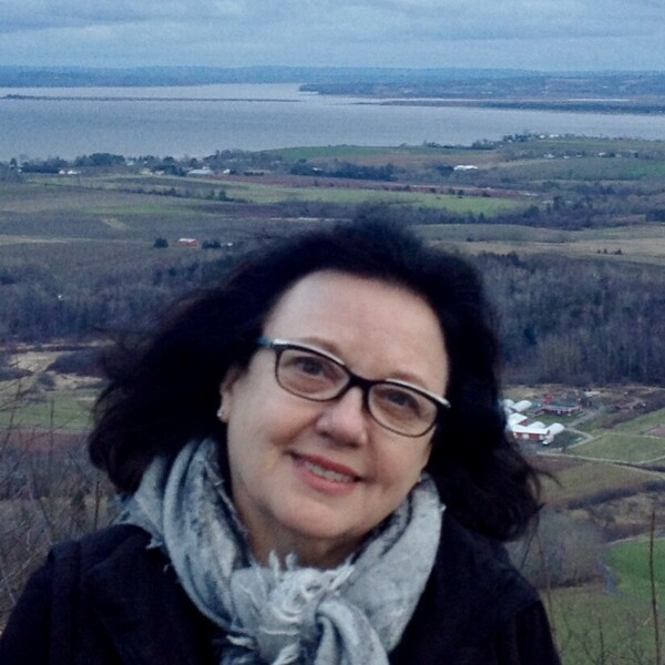 Donna - English tutor - Kingston