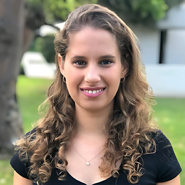 Elise - Spanish tutor - St. Catharines