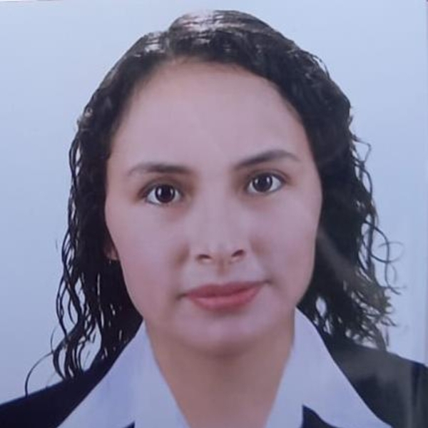 Abigail - prof de Arquitectura - Huánuco