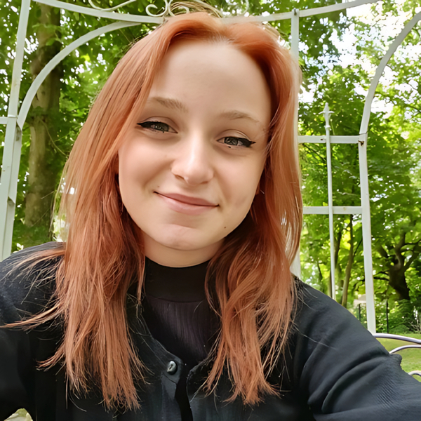 Zoey - Spanish tutor - Ottawa