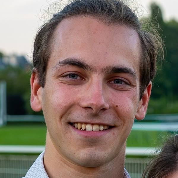 Théau - Prof de maths - Palaiseau
