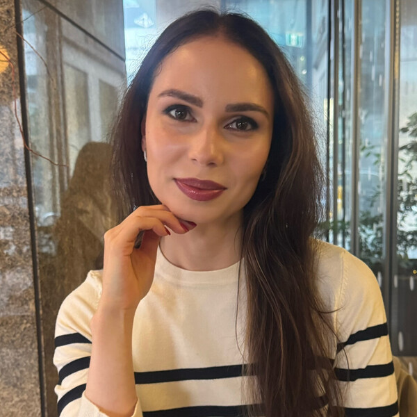 Christina - English tutor - Vancouver