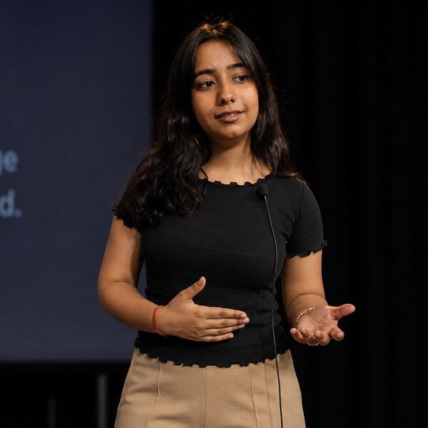 Kanika - Political Sciences teacher - Faridabad