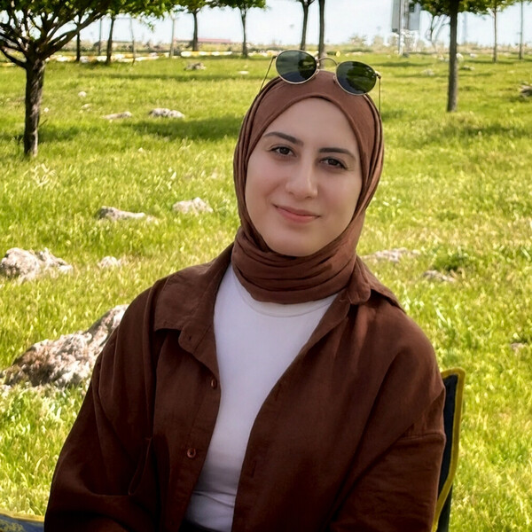 Rabia - İngilizce öğretmeni - Erciş