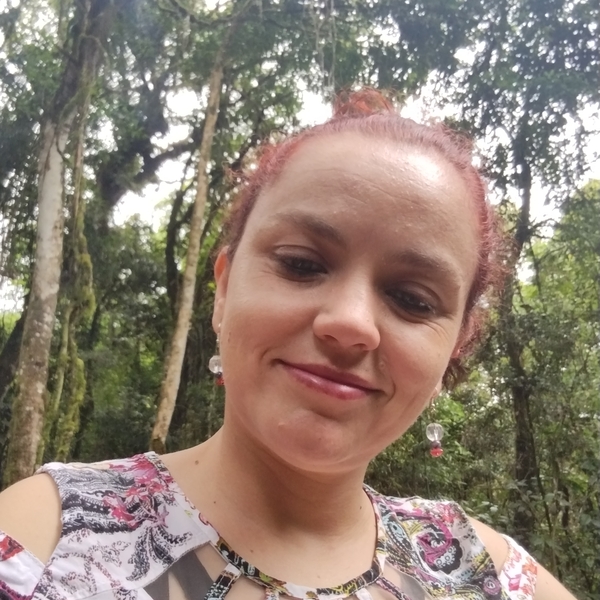 Jessica - Professor de redação - Vila Vicente Macedo