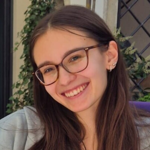 Leonie - Lehrkraft für Französisch - Guntramsdorf