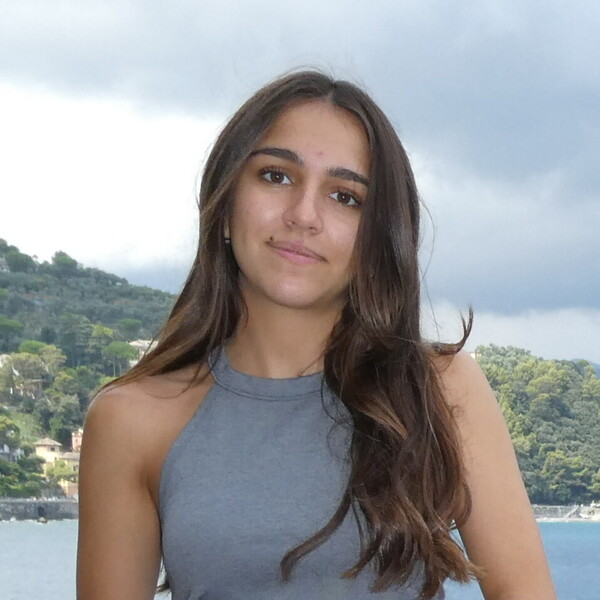 Valentina - Insegnante di aiuto compiti - Genova