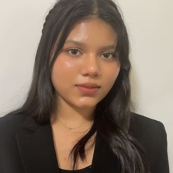 Yashal - Violin tutor - Toronto