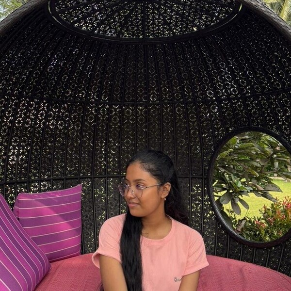 Indrakshi - Bengali tutor - Kolkata