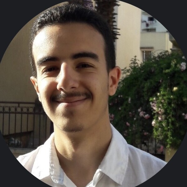 M'hamed - Prof de langages informatiques - Saint-Maur-des-Fossés