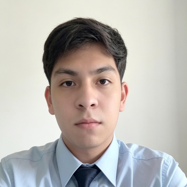 Azriel Mizraim - Profesor de informática básica - Guadalajara