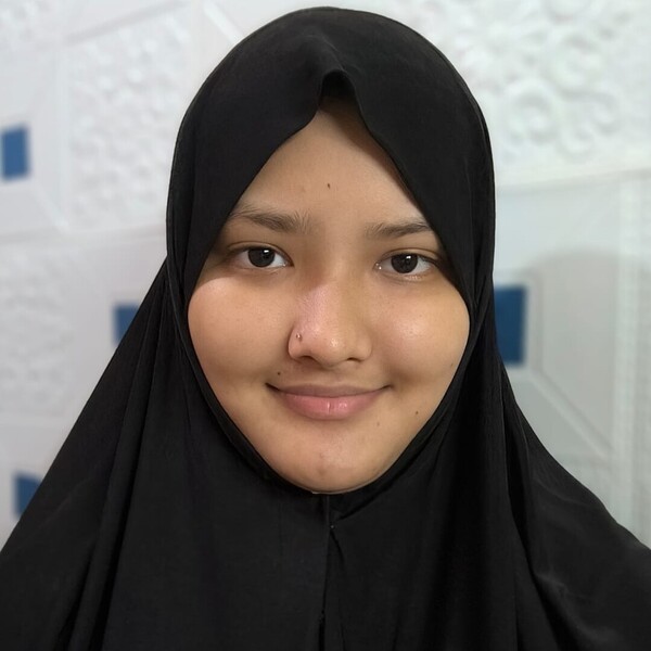 Sheikh Farzana - English teacher - Kolkata
