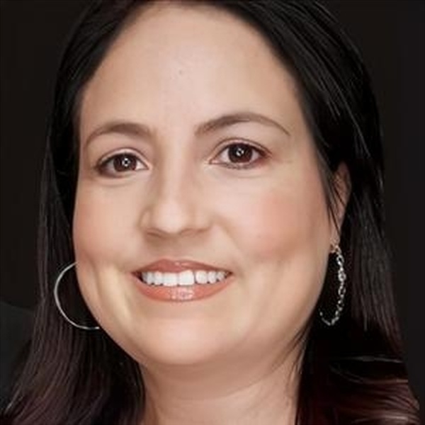 Califas Perfumaria - Professor de informática - Santa Rita do Passa Quatro