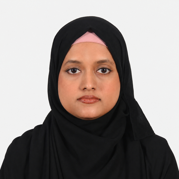 Effat - Biology tutor - Ilford