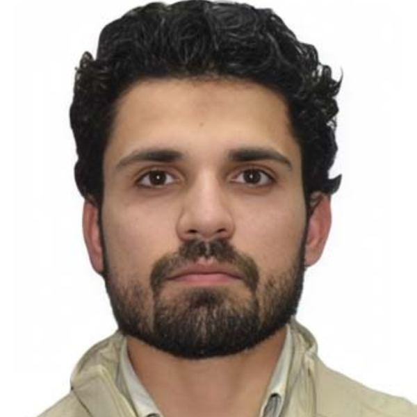 Abdullah - Biology tutor - Manglaur
