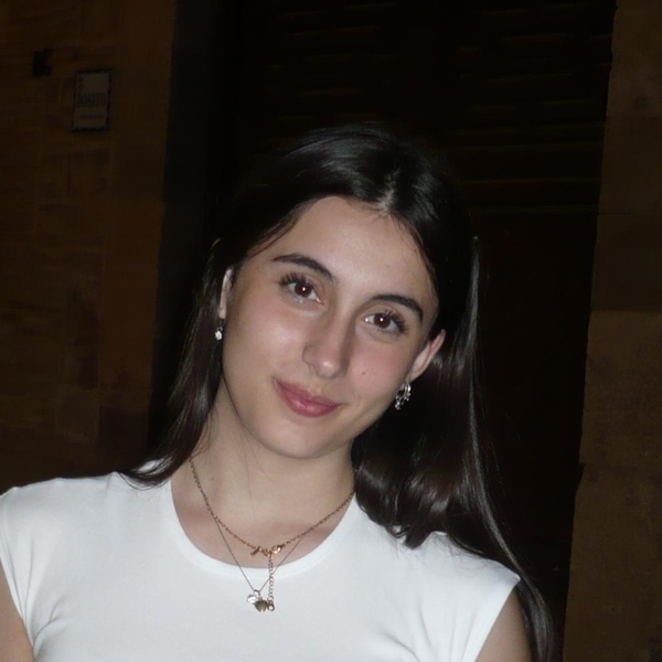 Ines - Profe de ayuda con los deberes - Cox