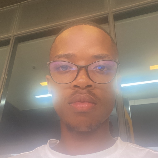 Loyiso - English tutor - Johannesburg