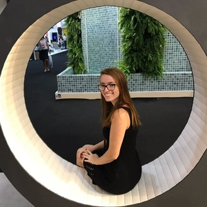 Caroline - Prof de matemática - 