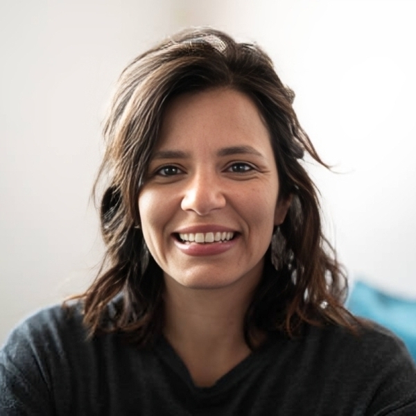 Lora - Guitar tutor - Norwich