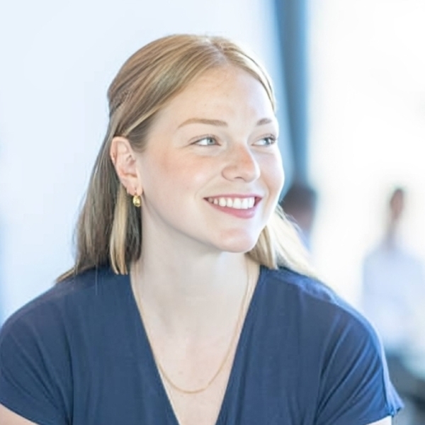 Lily - French Tutor - Aberdeen